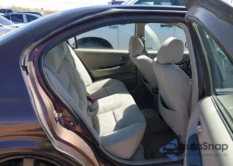 2003 Nissan Maxima Se z USA, uszkodzony, nr VIN JN1DA31D33T512777